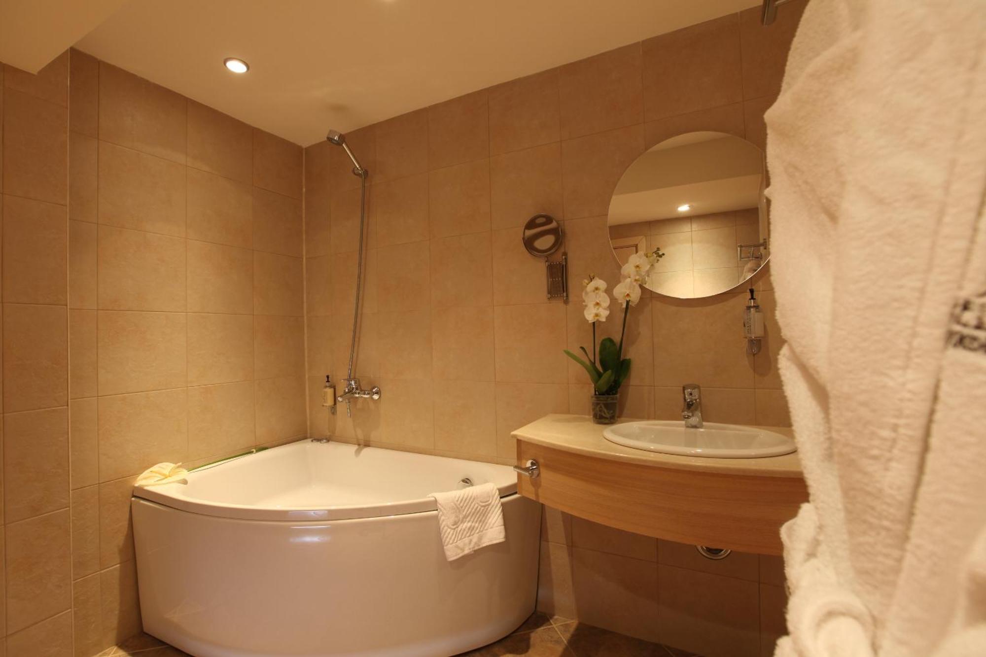 Belchin Garden Spa&Wellness Ngoại thất bức ảnh